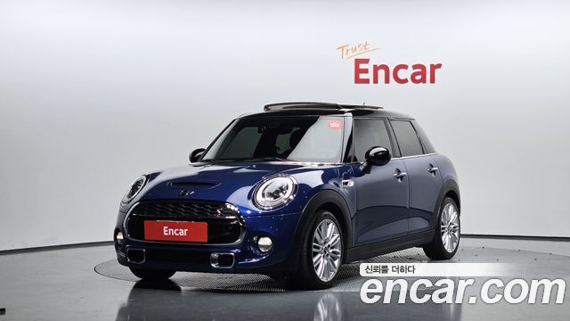 MINI Cooper — exterior