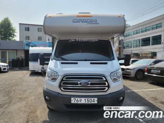 Ford Transit — exterior