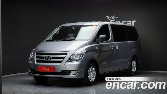 Hyundai Starex