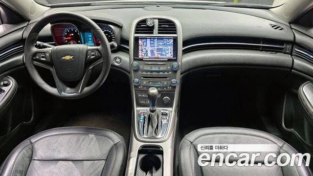 Chevrolet Korea Malibu — interior