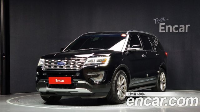 Ford Explorer — exterior