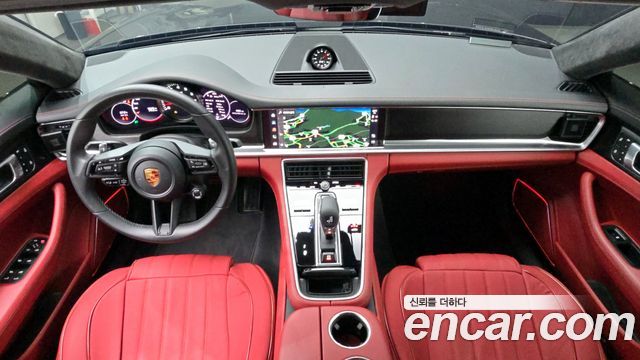Porsche Panamera — interior