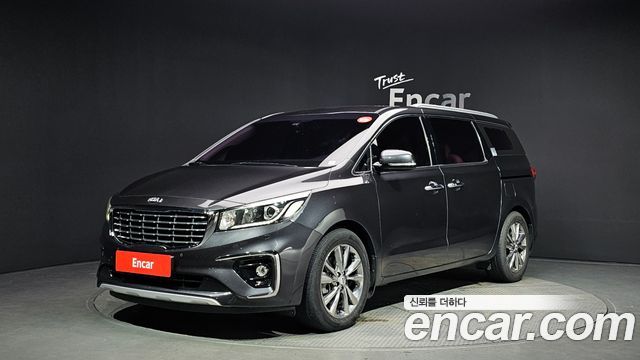 Kia Carnival — exterior