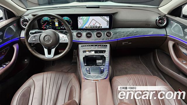 Mercedes-Benz CLS-Class — interior