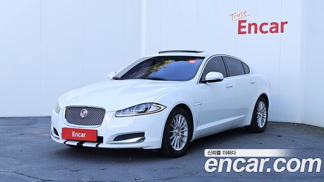 Jaguar XF — exterior