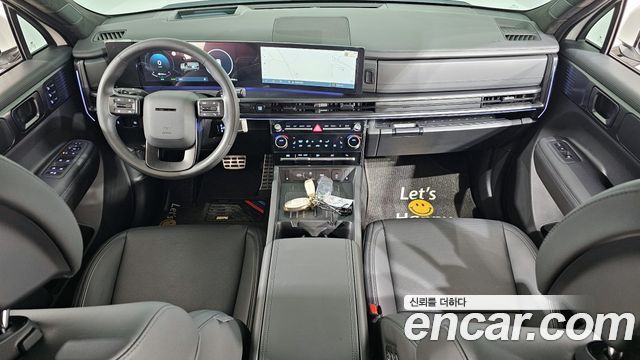 Hyundai Santa Fe — interior