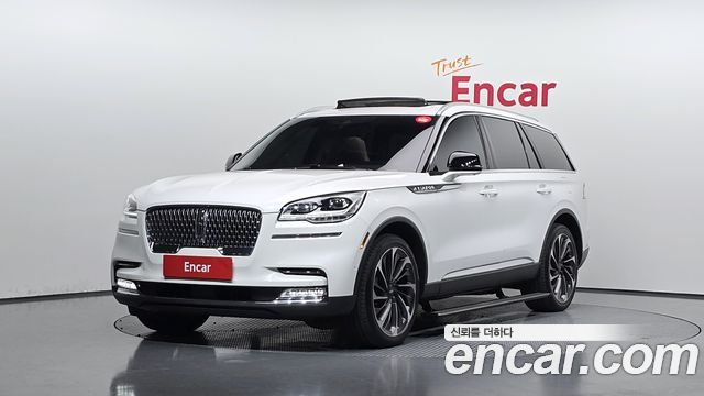 Lincoln Aviator — exterior