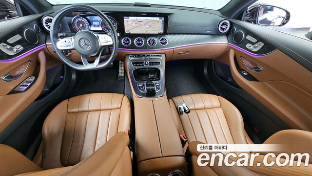 Mercedes-Benz E-Class — interior