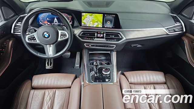 BMW X5 — interior