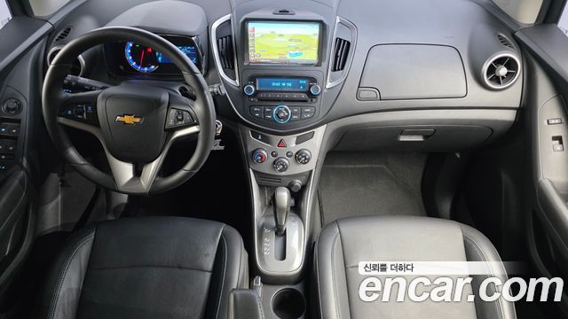 Chevrolet Korea Trax — interior
