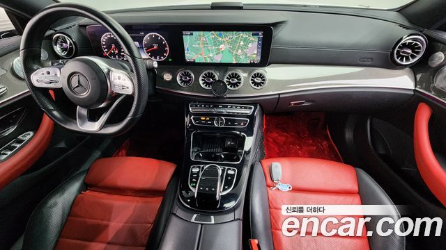 Mercedes-Benz E-Class — interior