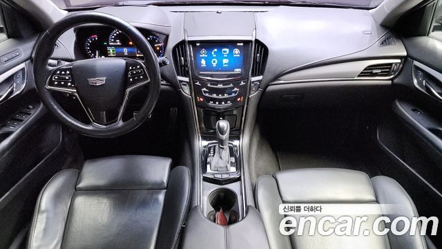 Cadillac ATS — interior
