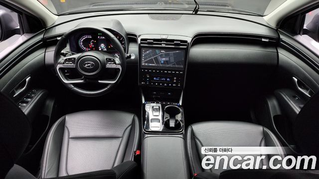 Hyundai Tucson — interior
