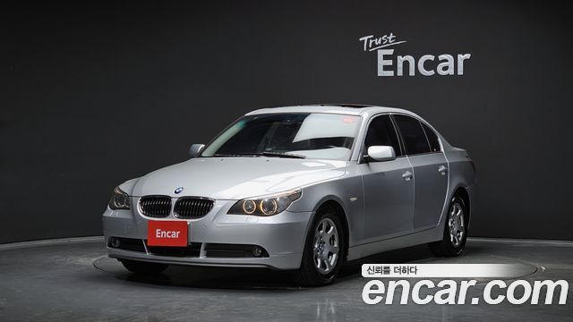BMW 5 Series — exterior