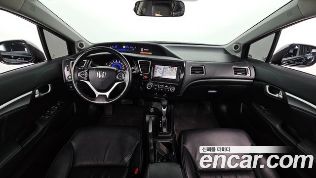 Honda Civic — interior