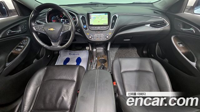 Chevrolet Korea Malibu — interior