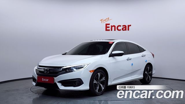 Honda Civic — exterior