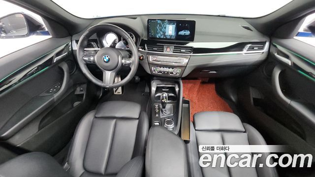 BMW X2 — interior