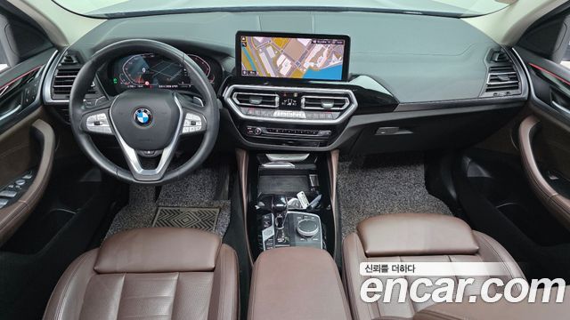 BMW X4 — interior