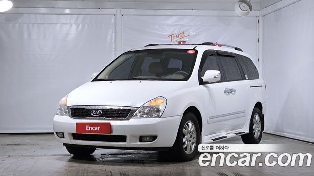 Kia Carnival — exterior