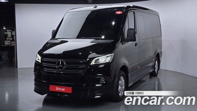 Mercedes-Benz Sprinter — exterior