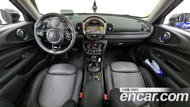 MINI Clubman — interior