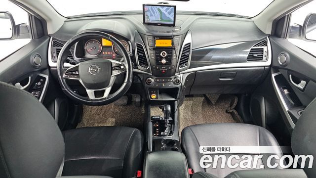 KG Mobility Korando — interior