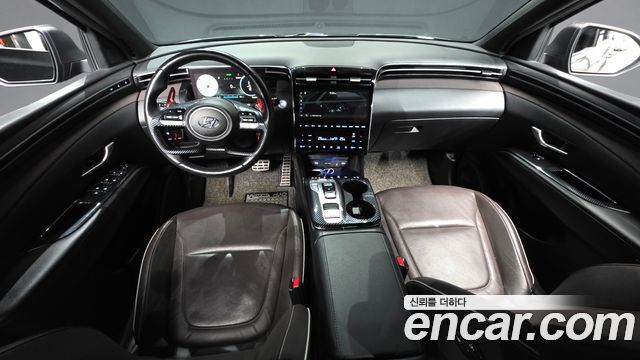 Hyundai Tucson — interior