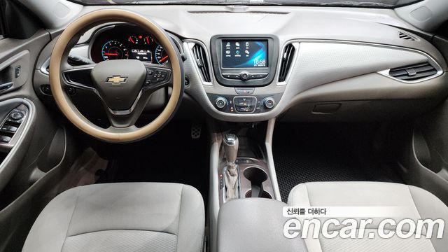 Chevrolet Korea Malibu — interior