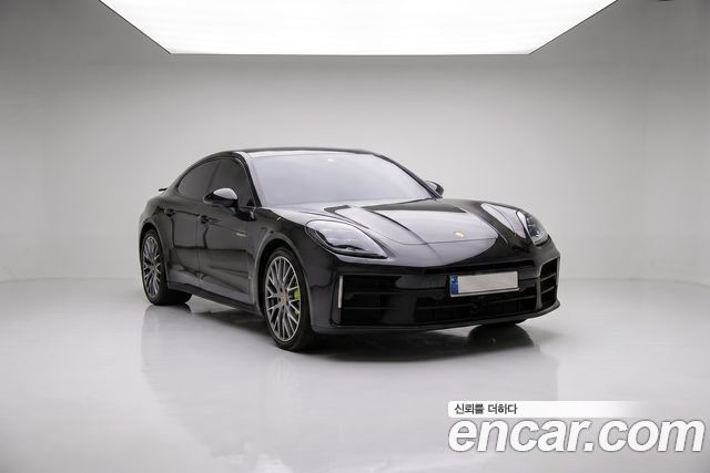 Porsche Panamera — interior
