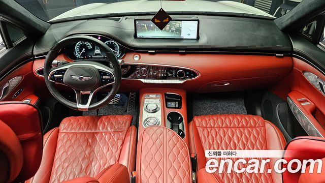 Genesis GV70 — interior