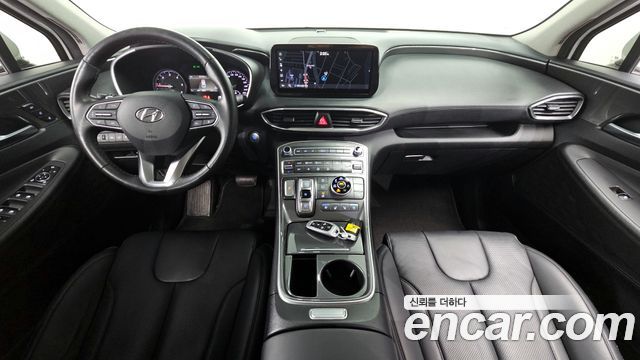Hyundai Santa Fe — interior