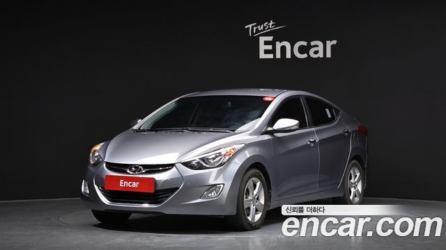 Hyundai Avante — exterior