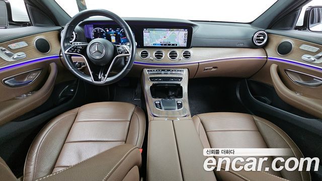 Mercedes-Benz E-Class — interior