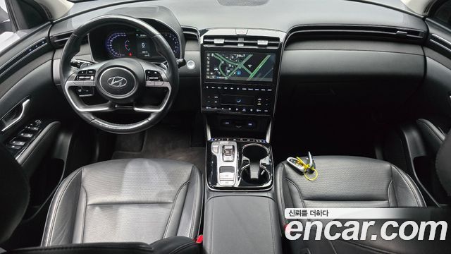 Hyundai Tucson — interior