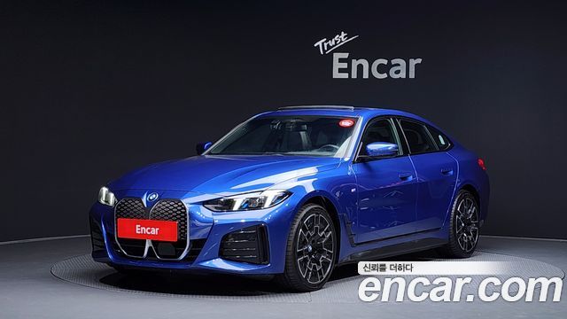 BMW i4 — exterior