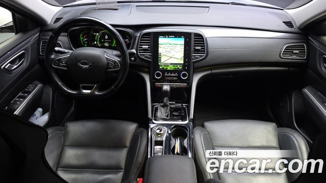 Renault Korea SM6 — interior
