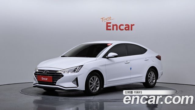 Hyundai Avante — exterior