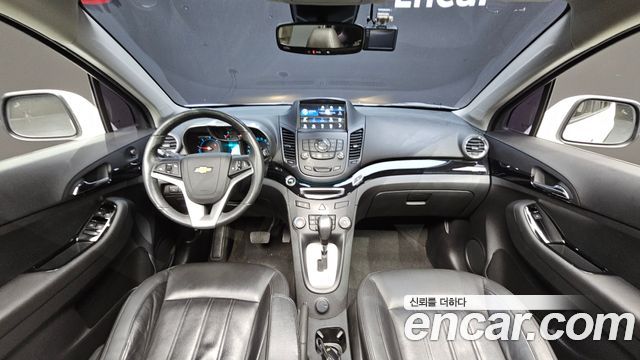 Chevrolet Korea Orlando — interior