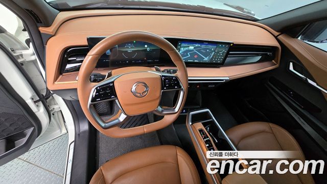 KG Mobility Torres — interior