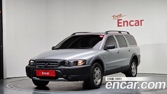 Volvo XC70 — exterior
