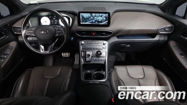 Hyundai Santa Fe — interior