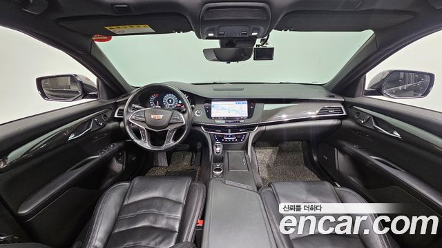 Cadillac CT6 — interior