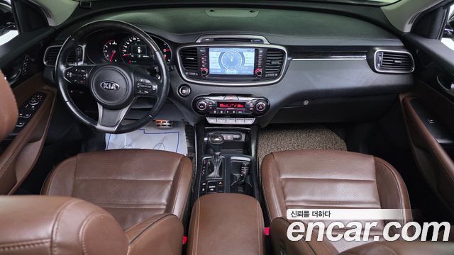 Kia Sorento — interior