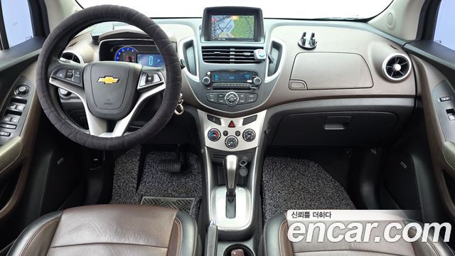 Chevrolet Korea Trax — interior