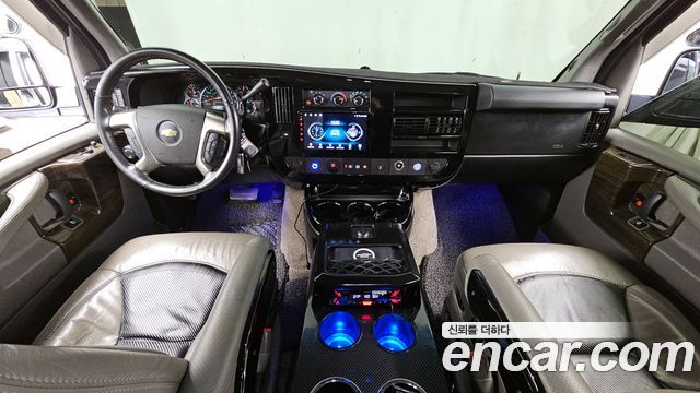 Chevrolet Express Van — interior