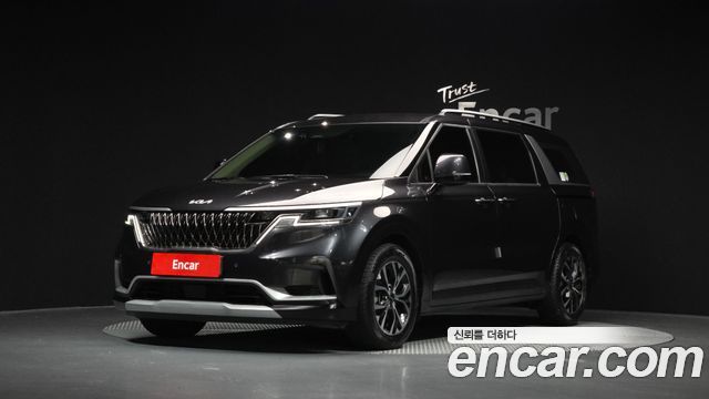 Kia Carnival — exterior