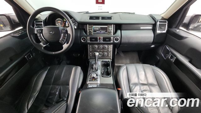 Land Rover Range Rover — interior