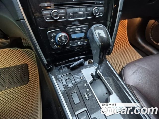 Renault Korea SM7 — interior