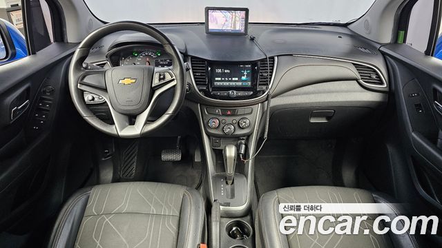Chevrolet Korea Trax — interior